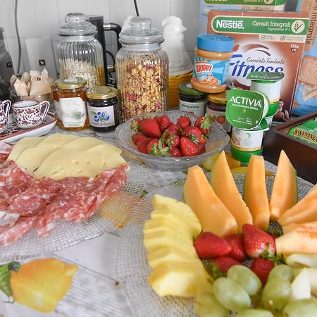 Bed And Breakfast Gaudenzi โบโลญญา ภายนอก รูปภาพ